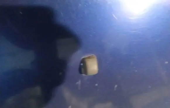 Peugeot 206 Windshield washer spray nozzle 