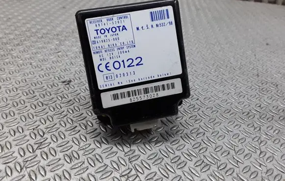 Toyota Yaris Door control unit/module 8974152021 619825000