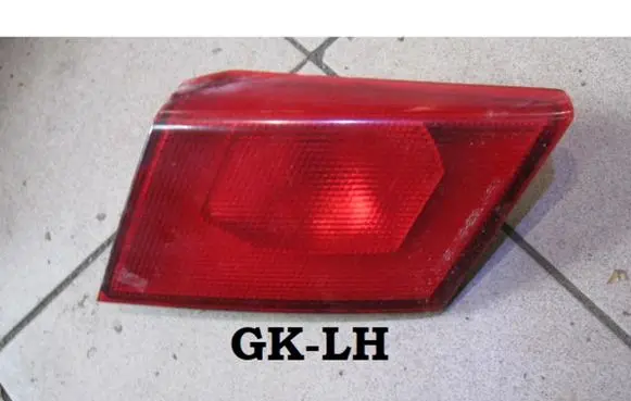 Mitsubishi Lancer Tailgate rear/tail lights 1149209L 1149209