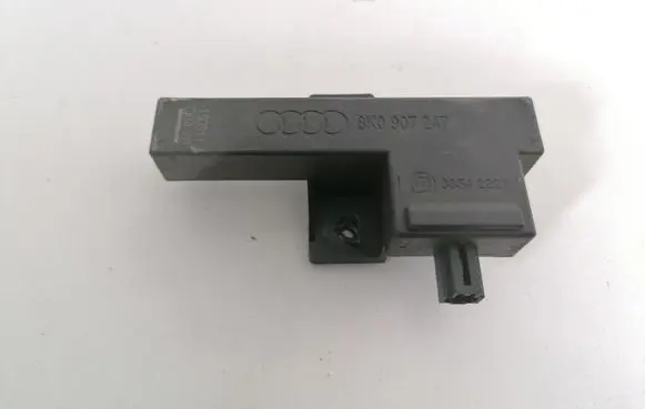 Audi A6 S6 C7 4G Keyless (KESSY) go control unit/module 8K0907247