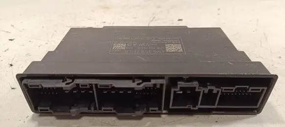 Volkswagen Touareg III Seat control module 4M6959760B