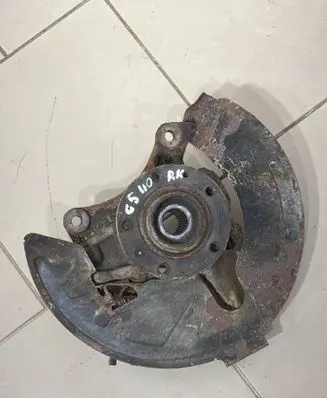 Citroen C5 Front wheel hub