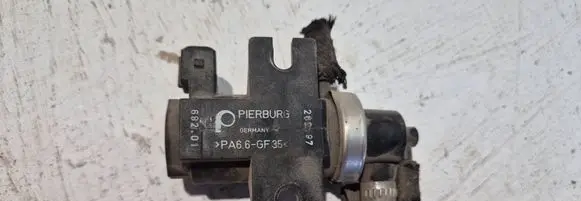 Audi A4 S4 B5 8D Turbo solenoid valve 1H0906627 97T300 72190320