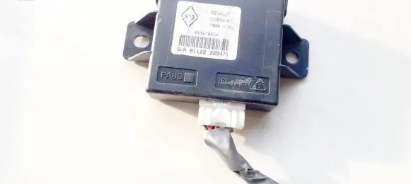 Renault Megane III Alarm control unit/module 4m5418r0a