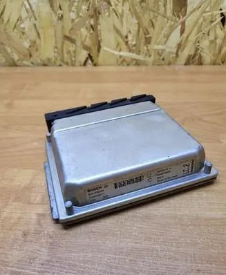 Volvo S60 Engine control unit/module 30668478