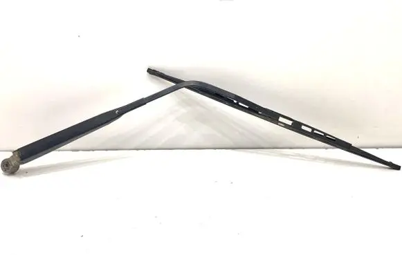 Toyota Land Cruiser (FJ75) Rear wiper blade arm 