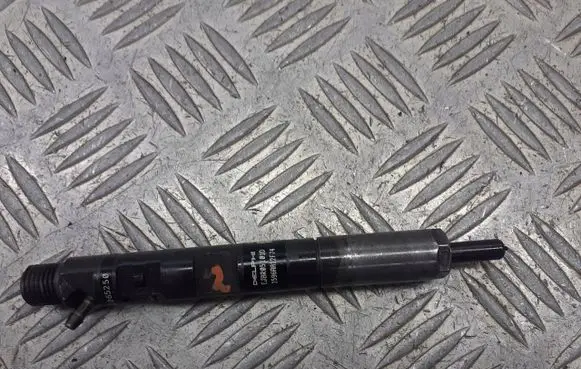 Renault Kangoo I Fuel injectors set 