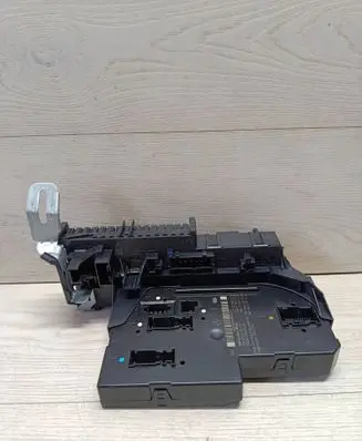 Mercedes-Benz E W212 Fuse module 5DK00962028 2129005101 2129016500