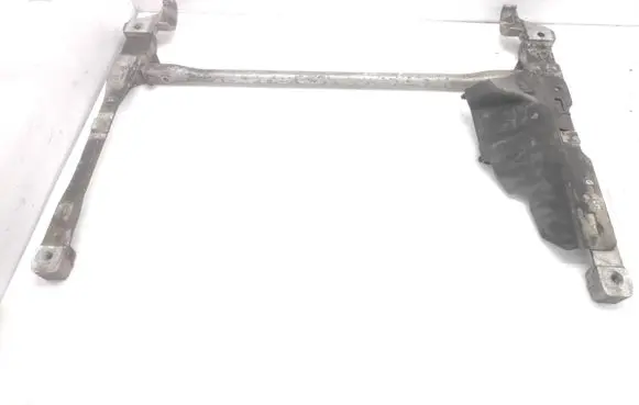 Jaguar XJ X350 Radiator mount bracket 2W935A055AE