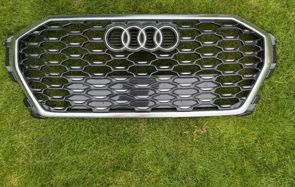 Audi Q3 F3 Front bumper upper radiator grill 83F853651