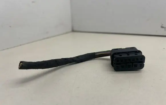Volkswagen Polo V 6R Headlight/headlamp wiring loom/harness 6925638