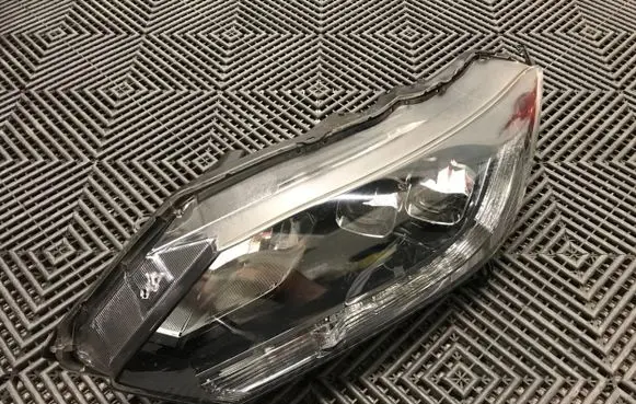 Honda HR-V Headlight/headlamp