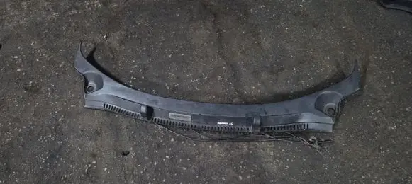 Seat Alhambra (Mk1) Wiper trim 7M3819401