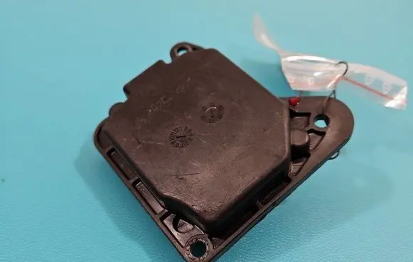 A/C air flow flap actuator/motor