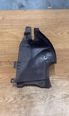 Volvo V70 Other under body part 30744318