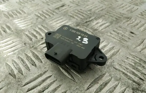 Mercedes-Benz S W222 Air quality sensor A0009055804