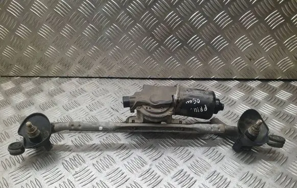Toyota Prius (NHW20) Front wiper linkage and motor 8511047080