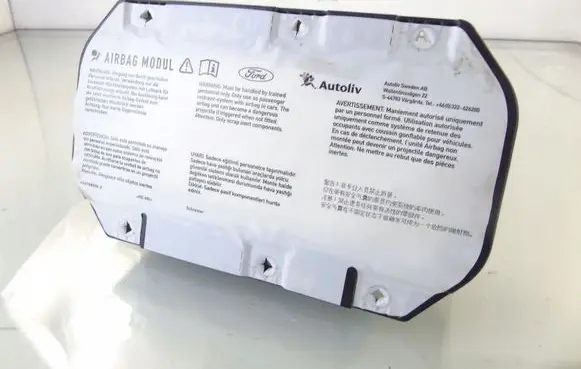 Ford Kuga II Passenger airbag