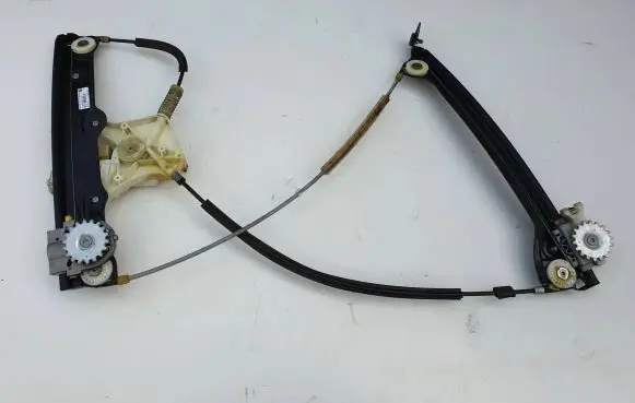 BMW 6 F12 F13 Front door window regulator with motor 7303786 49659001 0260266