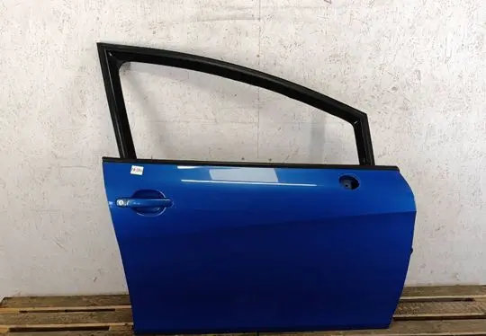 Seat Leon (1P) Front door