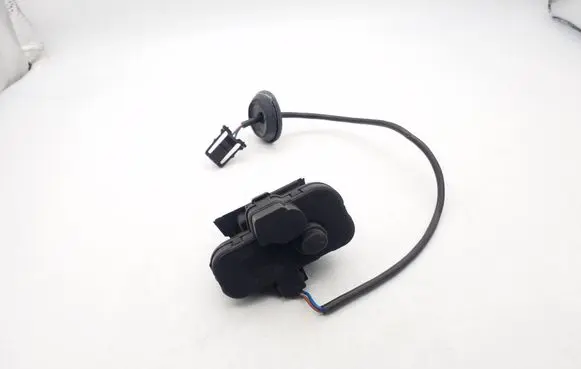 Fuel tank cap lock motor