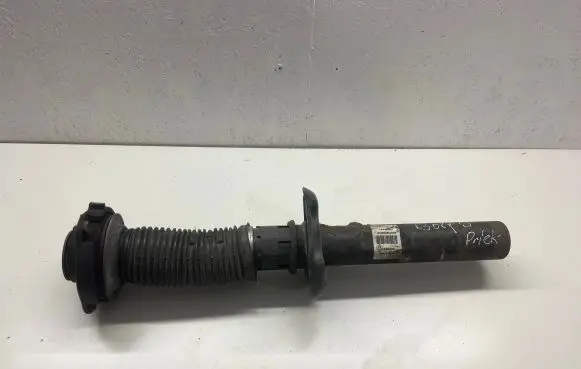 Audi A3 S3 8P Front shock absorber/damper 1T0413031 824904003838 VA971WD