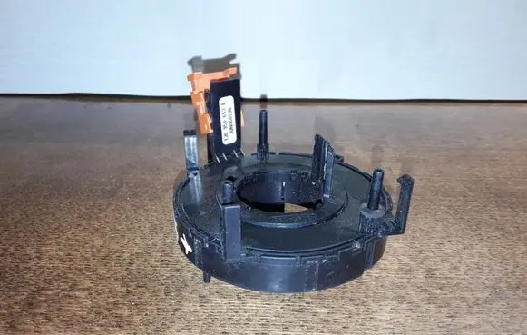 Skoda Superb B5 (3U) Airbag slip ring squib (SRS ring) 1J0959653E