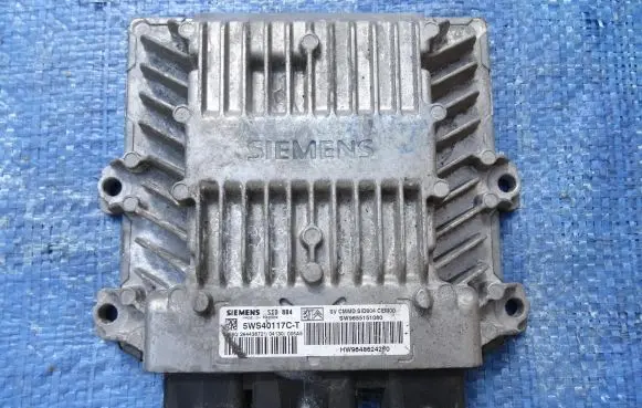 Citroen C3 Engine control unit/module 9655151080