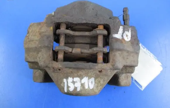 Opel Vectra B Rear brake caliper