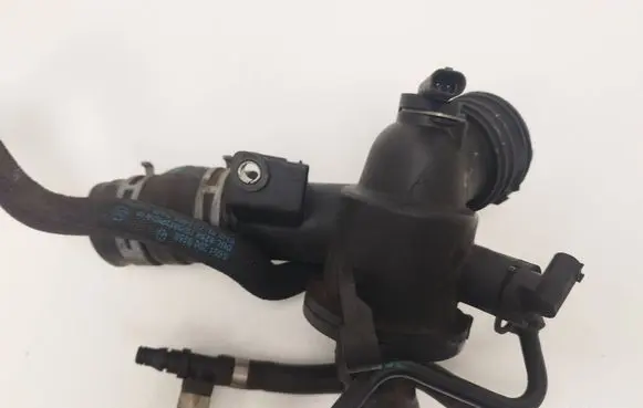 Mercedes-Benz E W212 Thermostat A6512001215