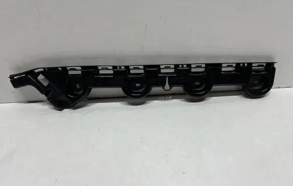 Skoda Octavia Mk4 Rear bumper mounting bracket 5E7807393B 124532 3200201124532