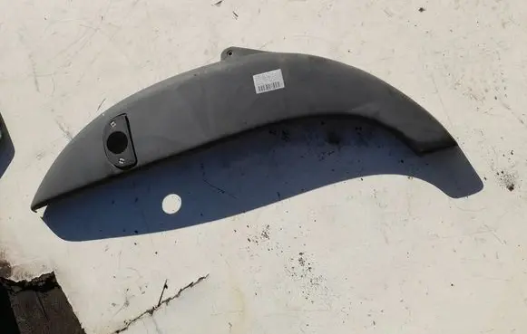 Renault Mascott Fender grill 8200215116
