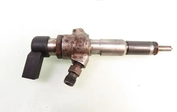 Citroen C3 Fuel injector A2C59513997 9655304880