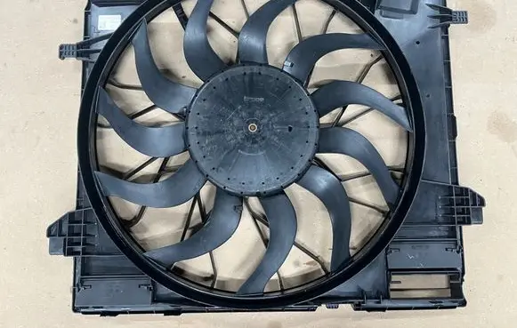 Mercedes-Benz GLE W167 Electric radiator cooling fan A0999064000 18123004681