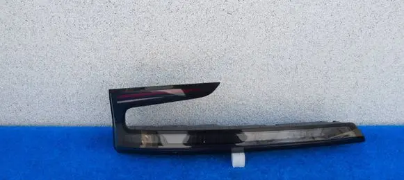 Renault Austral Tailgate rear/tail lights 265506803R