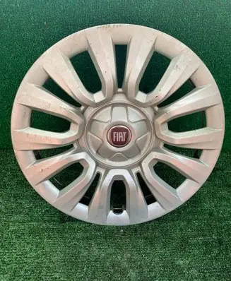 Fiat Tipo R15 wheel hub/cap/trim 735601571