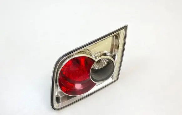 Mazda 6 Tailgate rear/tail lights 22661971