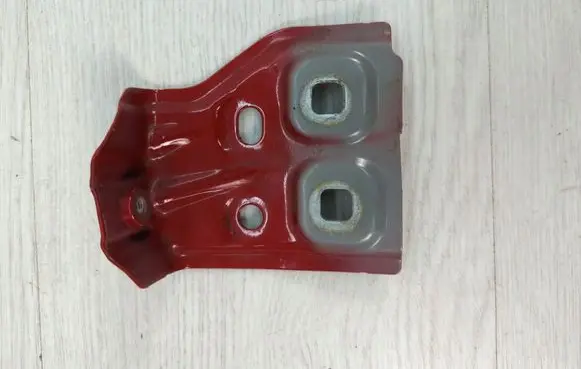 Mercedes-Benz B W247 Fender mounting bracket A2478801200