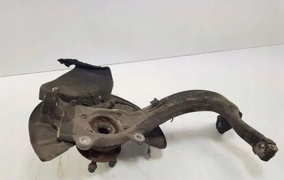 Volkswagen Phaeton Front wheel hub spindle knuckle