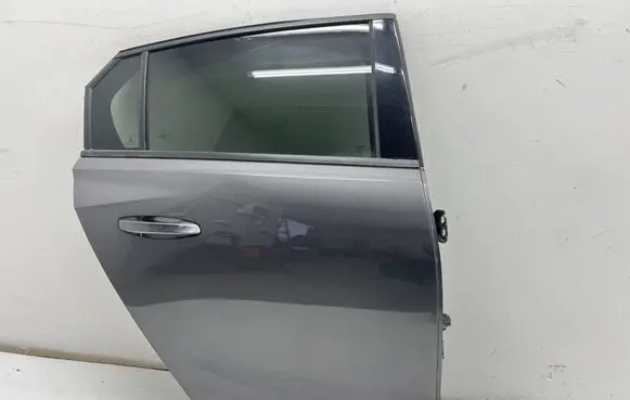 Opel Astra L Rear door MMAUTKO22338