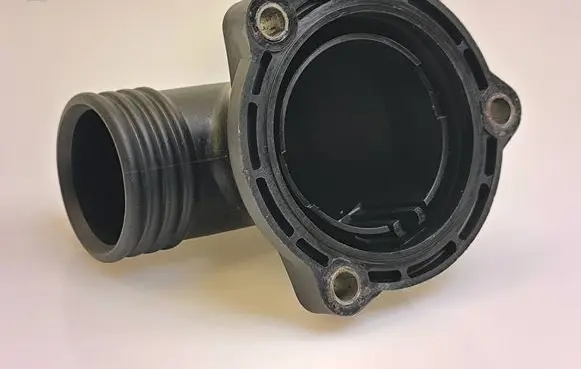 BMW 5 E39 Thermostat/thermostat housing 2244828 1153