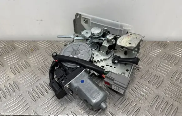 Tailgate/trunk/boot lock/catch/latch
