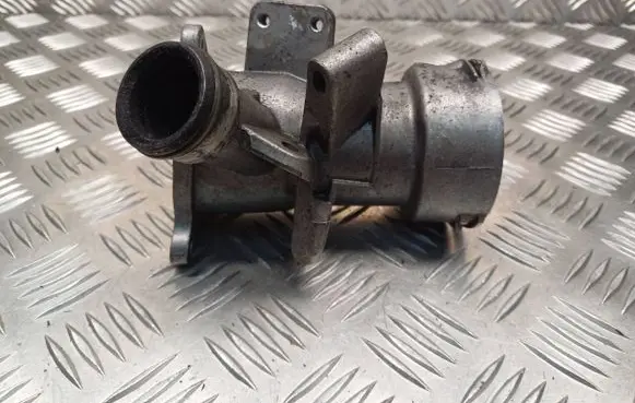 Mercedes-Benz C W203 EGR valve A6460900054