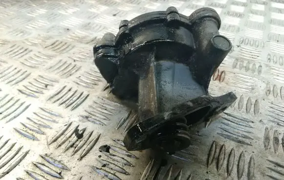 Volvo V70 Vacuum pump 72230008