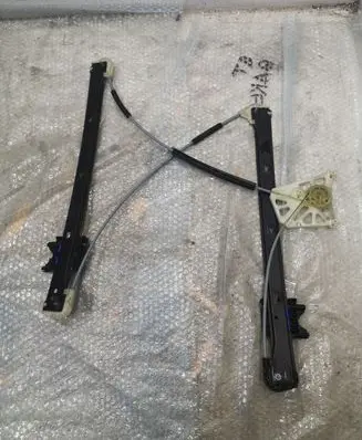 Audi Q7 4M Front window lifting mechanism without motor 4M0837461