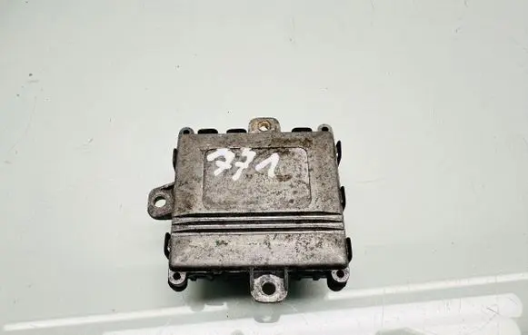 BMW 5 E60 E61 Headlight ballast module Xenon 7189312