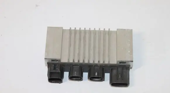 Toyota Yaris Glow plug pre-heat relay 2855130010