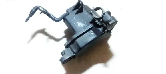 Vacuum air tank