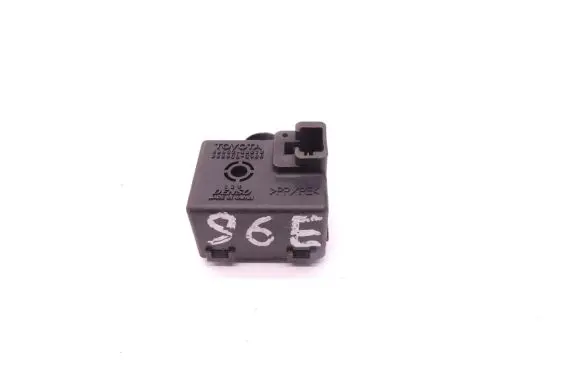 Lexus IS 220D-250-350 Horn buzzer relay 8665248010 0689003980 D96