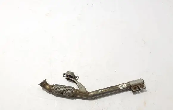 Audi A4 S4 B9 Muffler pipe connector clamp 8W0253343A